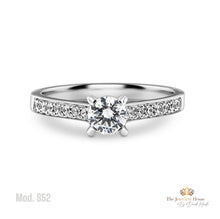 Carica l'immagine nel visualizzatore di Gallery, Anello di Fidanzamento/Anniversario Mod S52