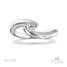Carica l'immagine nel visualizzatore di Gallery, Anello di Fidanzamento/Anniversario Mod S69